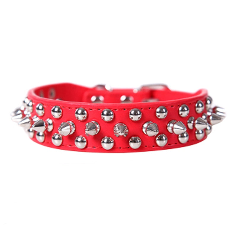 Collier Clouté Rouge